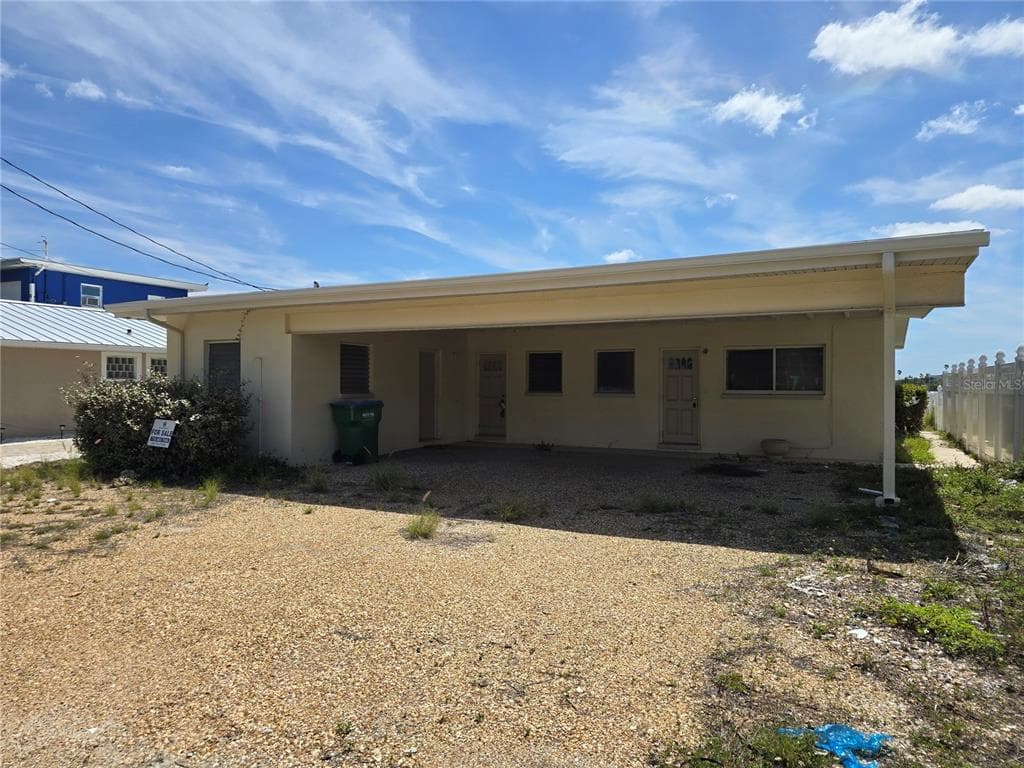 249 144TH AVENUE, MADEIRA BEACH, FL 33708 — zdjęcie 2