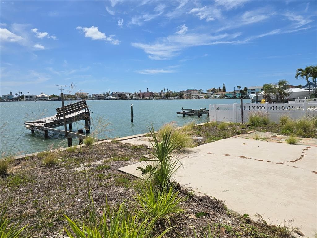 249 144TH AVENUE, MADEIRA BEACH, FL 33708 — zdjęcie 3