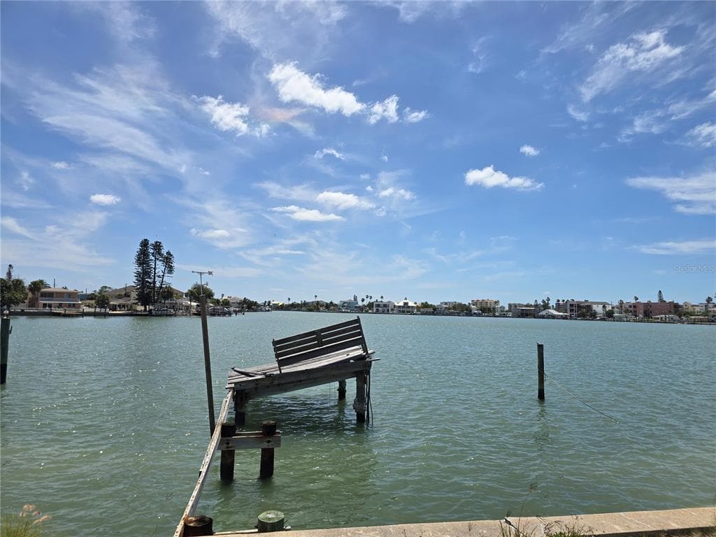 249 144TH AVENUE, MADEIRA BEACH, FL 33708