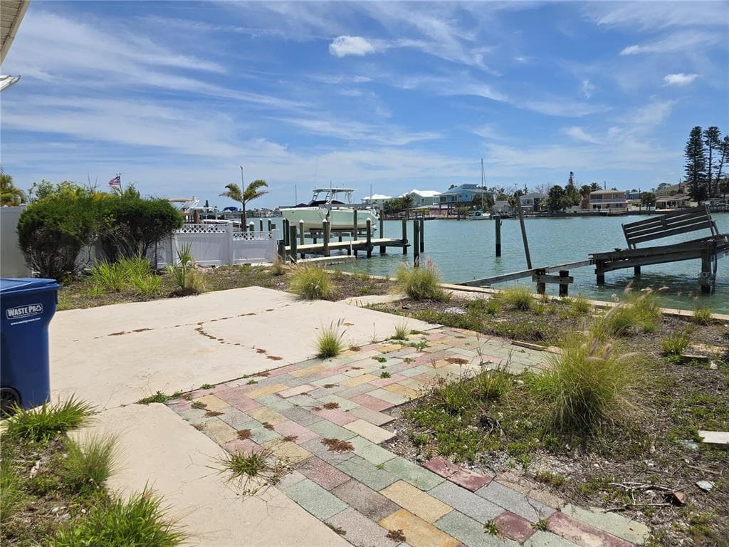 249 144TH AVENUE, MADEIRA BEACH, FL 33708 — zdjęcie 4
