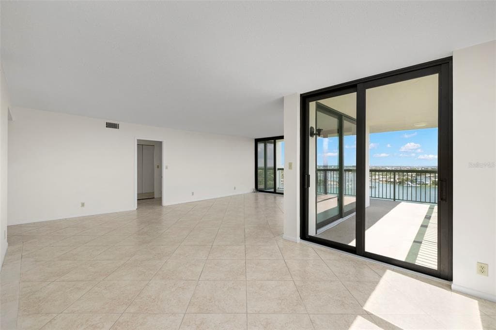 9425 BLIND PASS ROAD # 1008, ST PETE BEACH, FL 33706 — zdjęcie 5