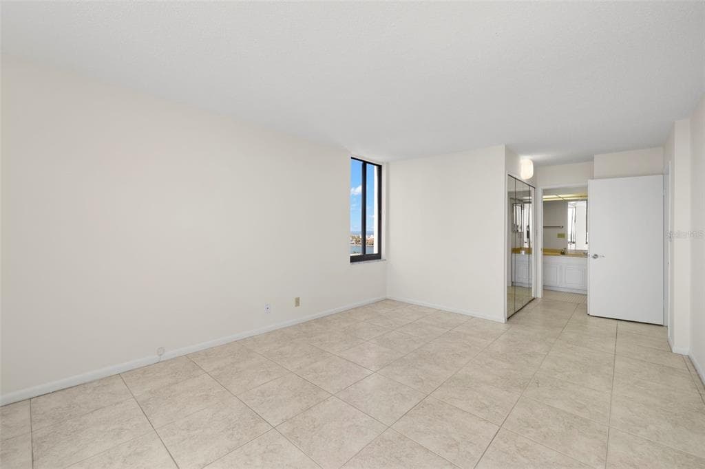 9425 BLIND PASS ROAD # 1008, ST PETE BEACH, FL 33706 — zdjęcie 4