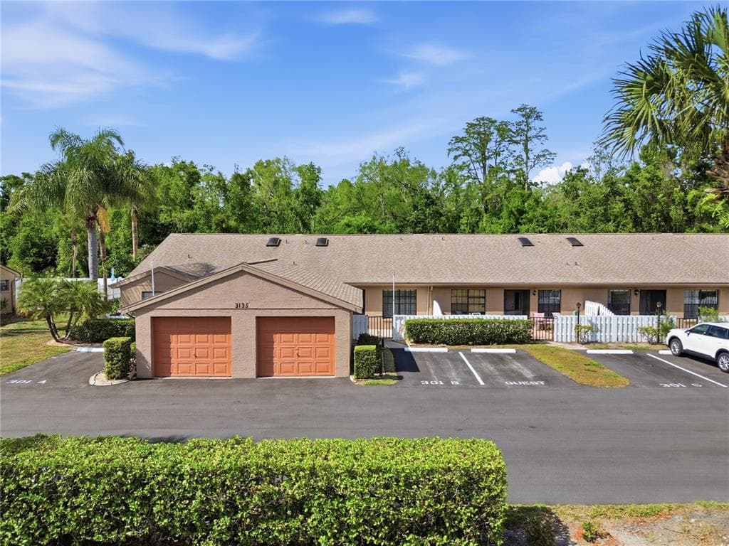3135 CHARTER CLUB DRIVE # B, TARPON SPRINGS, FL 34688 — zdjęcie 3