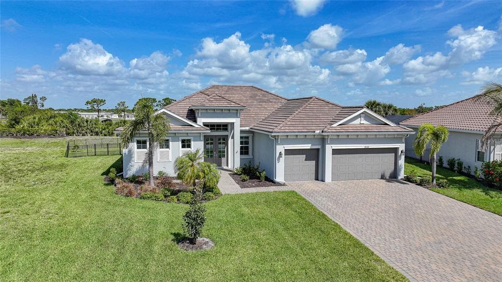 14332 PONCE DE LEON TRAIL, PORT CHARLOTTE, FL 33981