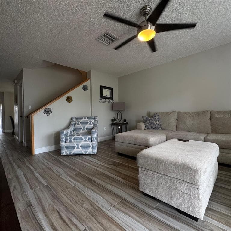 306 KENSINGTON LAKE CIRCLE, BRANDON, FL 33511 — zdjęcie 4