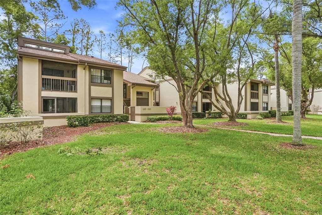 130 WOODLAKE WYNDE # 130, OLDSMAR, FL 34677 — zdjęcie 2