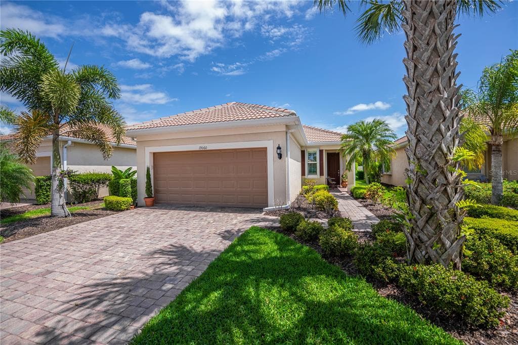 19060 LAPPACIO STREET, VENICE, FL 34293