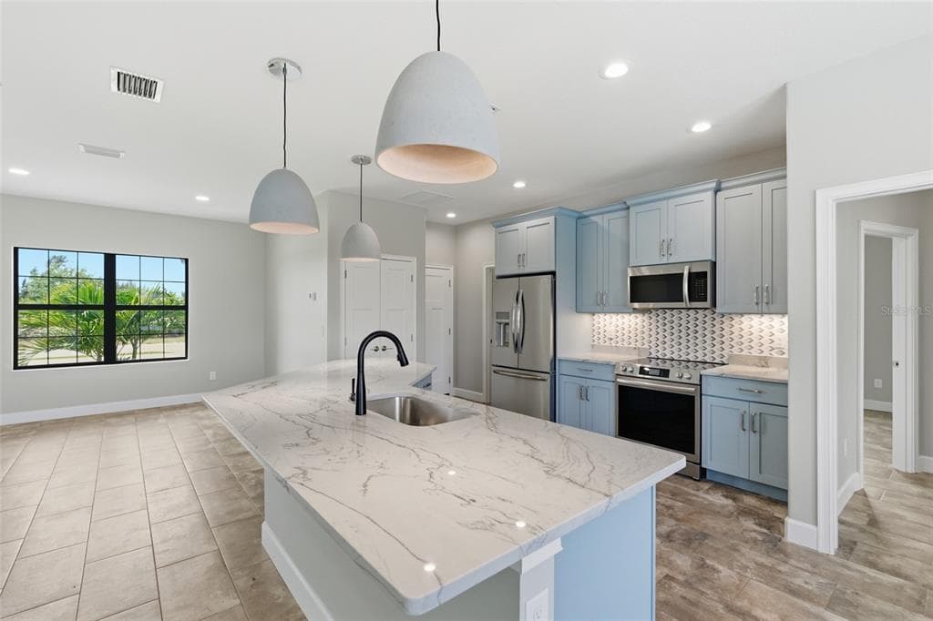 14364 APPLETON BOULEVARD, PORT CHARLOTTE, FL 33981 — zdjęcie 2