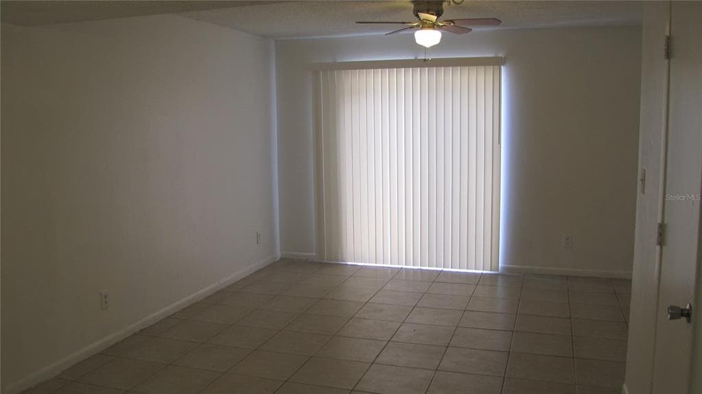 5116 TEMPLE HEIGHTS ROAD # A, TAMPA, FL 33617 — zdjęcie 3