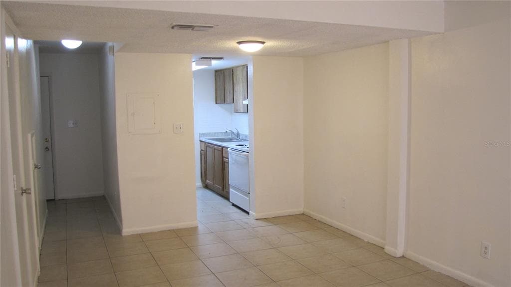 5116 TEMPLE HEIGHTS ROAD # A, TAMPA, FL 33617 — zdjęcie 5