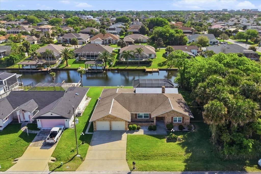23 CHRISTOPHER COURT, PALM COAST, FL 32137