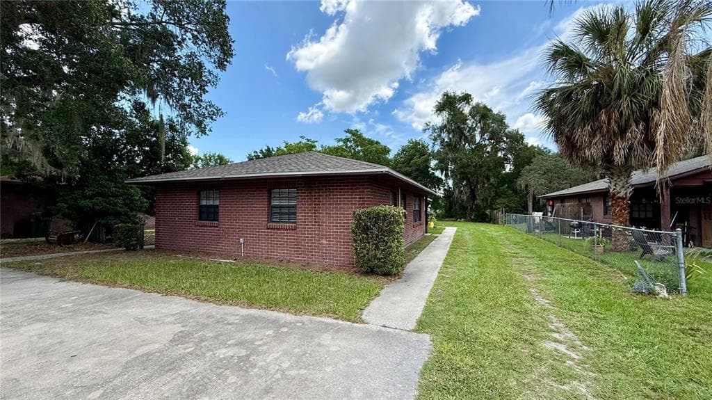 210 N LONE OAK DRIVE # 1, LEESBURG, FL 34748 — zdjęcie 2