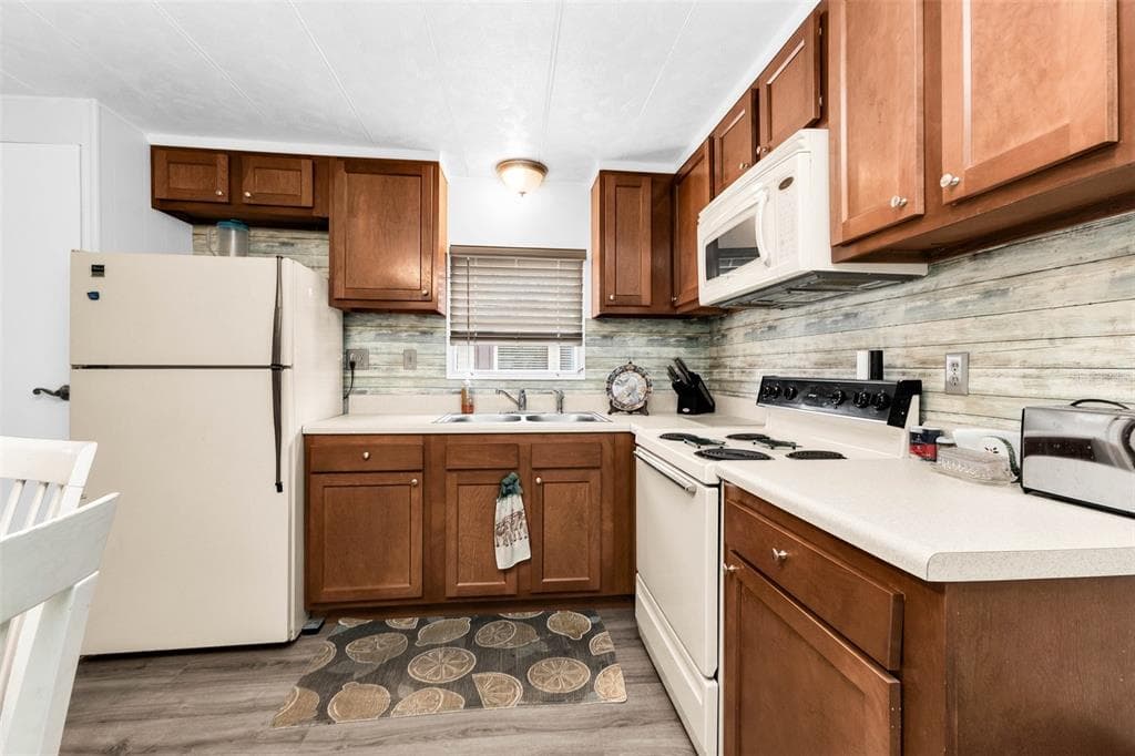 6442 HIKINA DRIVE, NORTH PORT, FL 34287 — zdjęcie 4