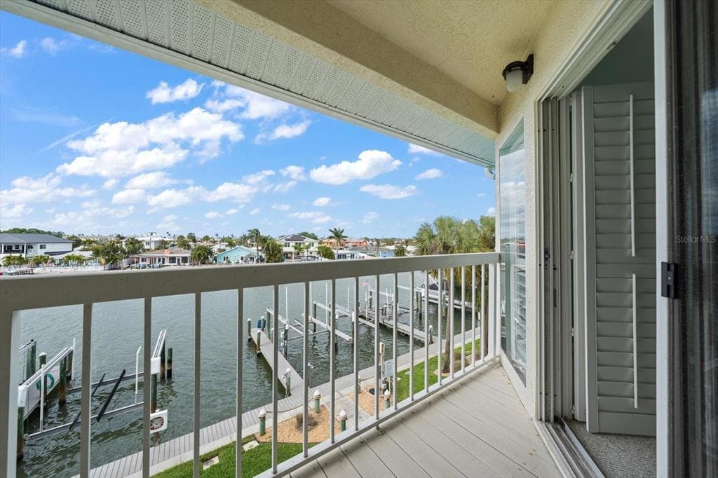 124 MARCDALE BOULEVARD, INDIAN ROCKS BEACH, FL 33785 — zdjęcie 2