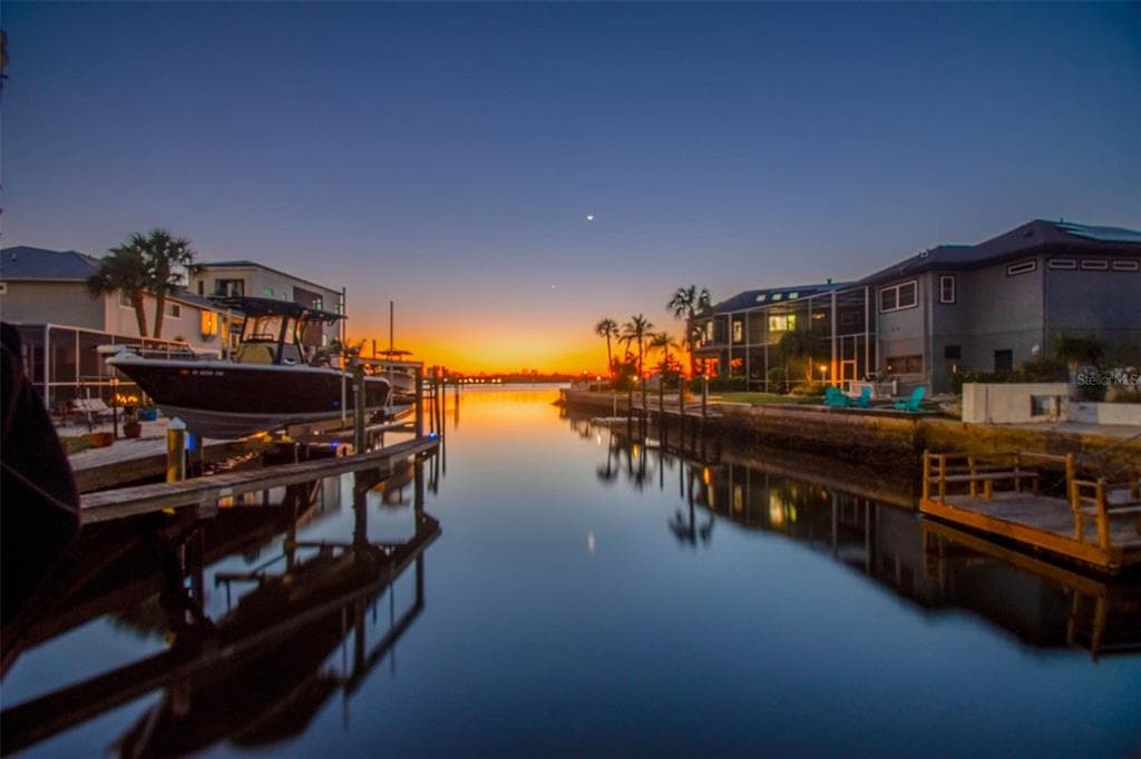 8034 BRIGHTON DRIVE, PORT RICHEY, FL 34668 — zdjęcie 2