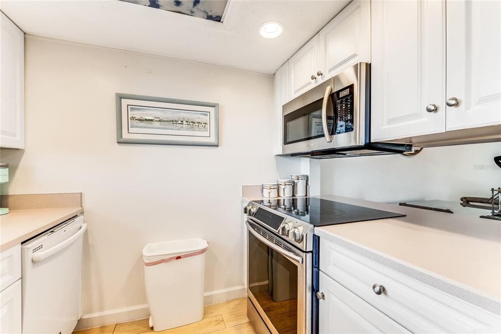 935 OCEAN SHORE BOULEVARD # 303, ORMOND BEACH, FL 32176 — zdjęcie 5