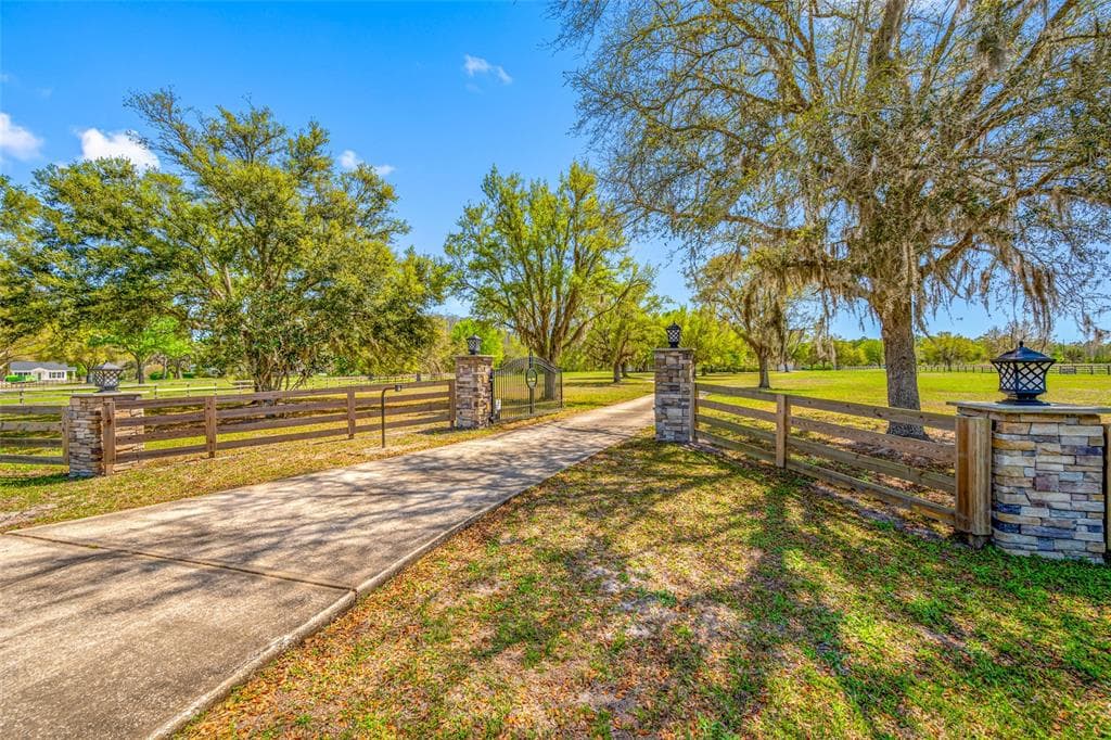 11939 PASCO TRAILS BOULEVARD, SPRING HILL, FL 34610 — zdjęcie 4