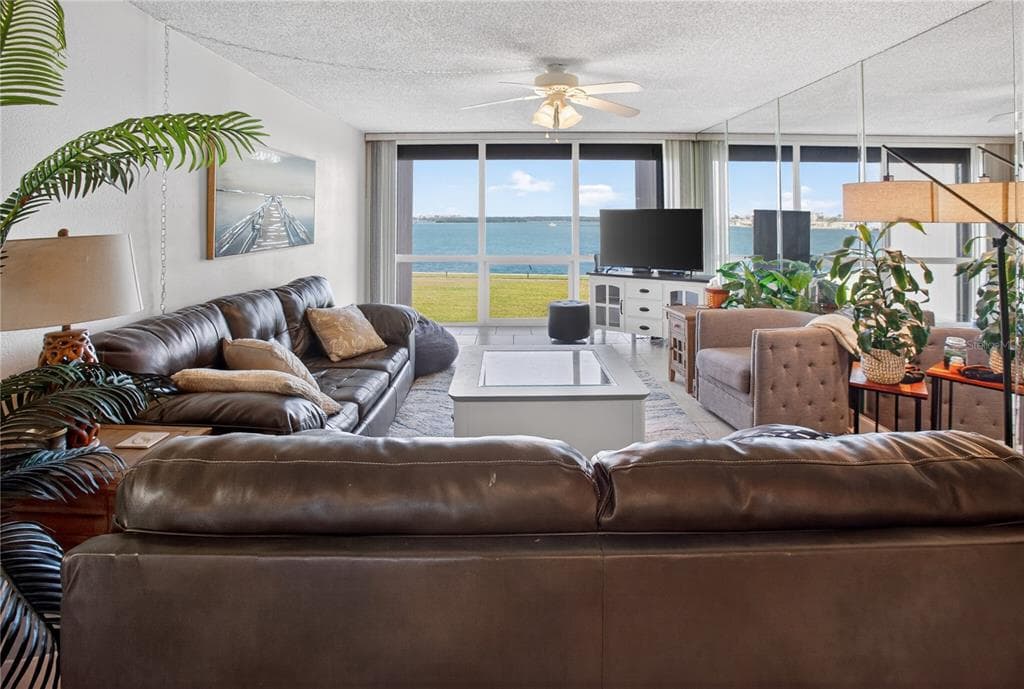 1 KEY CAPRI # 103E, TREASURE ISLAND, FL 33706 — zdjęcie 5
