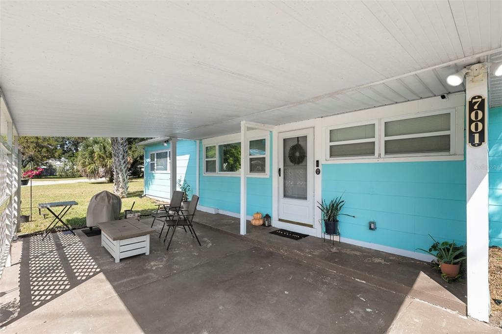 7001 13TH STREET N, ST PETERSBURG, FL 33702 — zdjęcie 5
