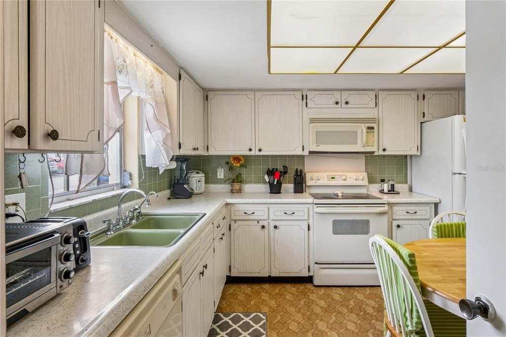 1611 S LAKE AVENUE # 1, CLEARWATER, FL 33756 — zdjęcie 5
