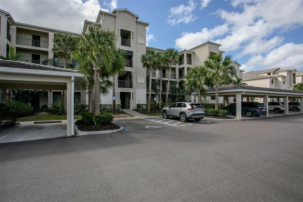 18028 GAWTHROP DRIVE # 403, BRADENTON, FL 34211