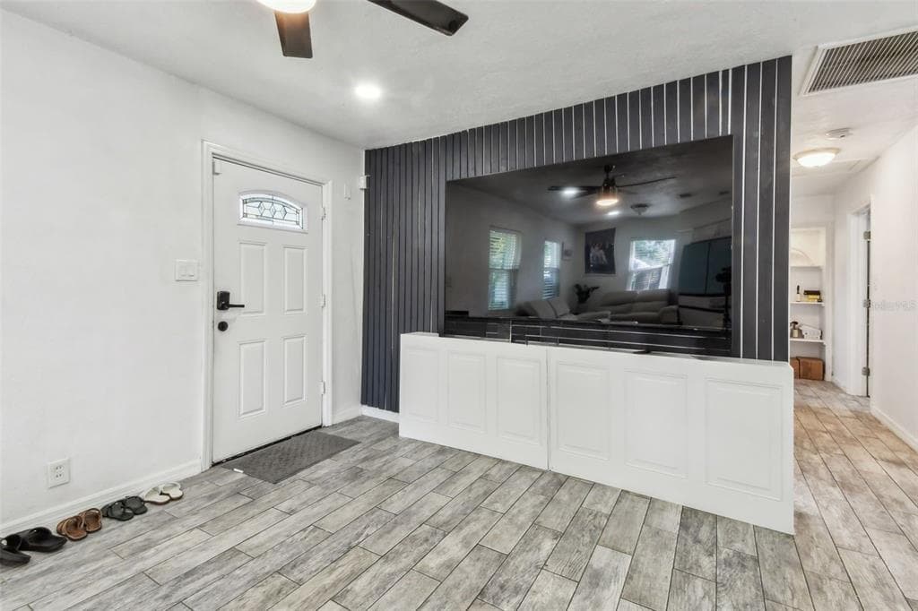 4005 W TYSON AVENUE, TAMPA, FL 33611 — zdjęcie 4
