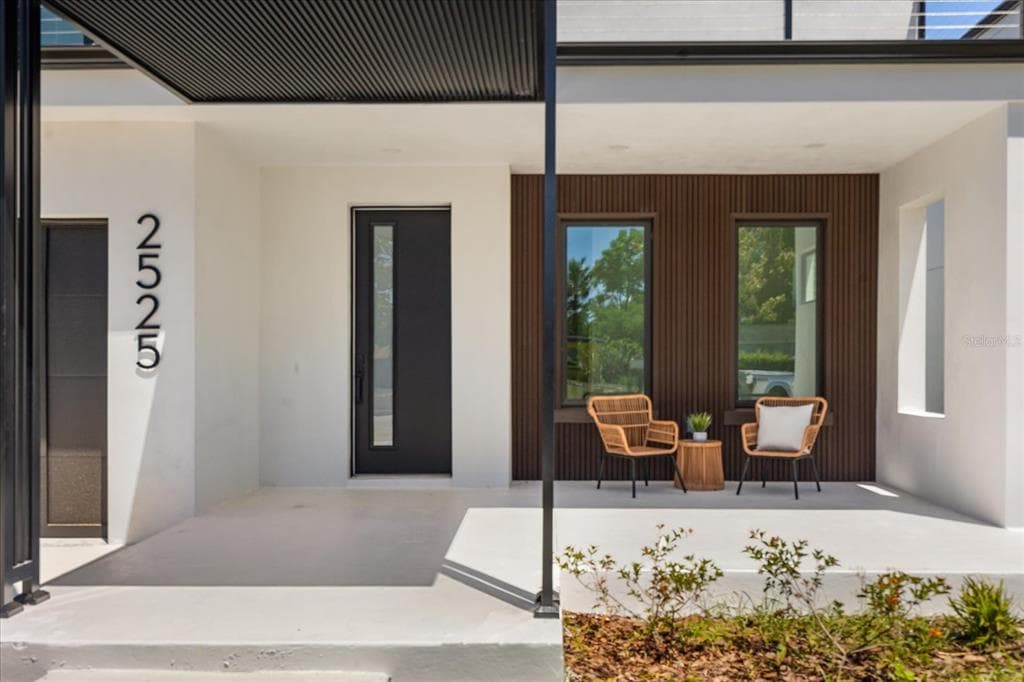 2525 18TH AVENUE N, ST PETERSBURG, FL 33713 — zdjęcie 4