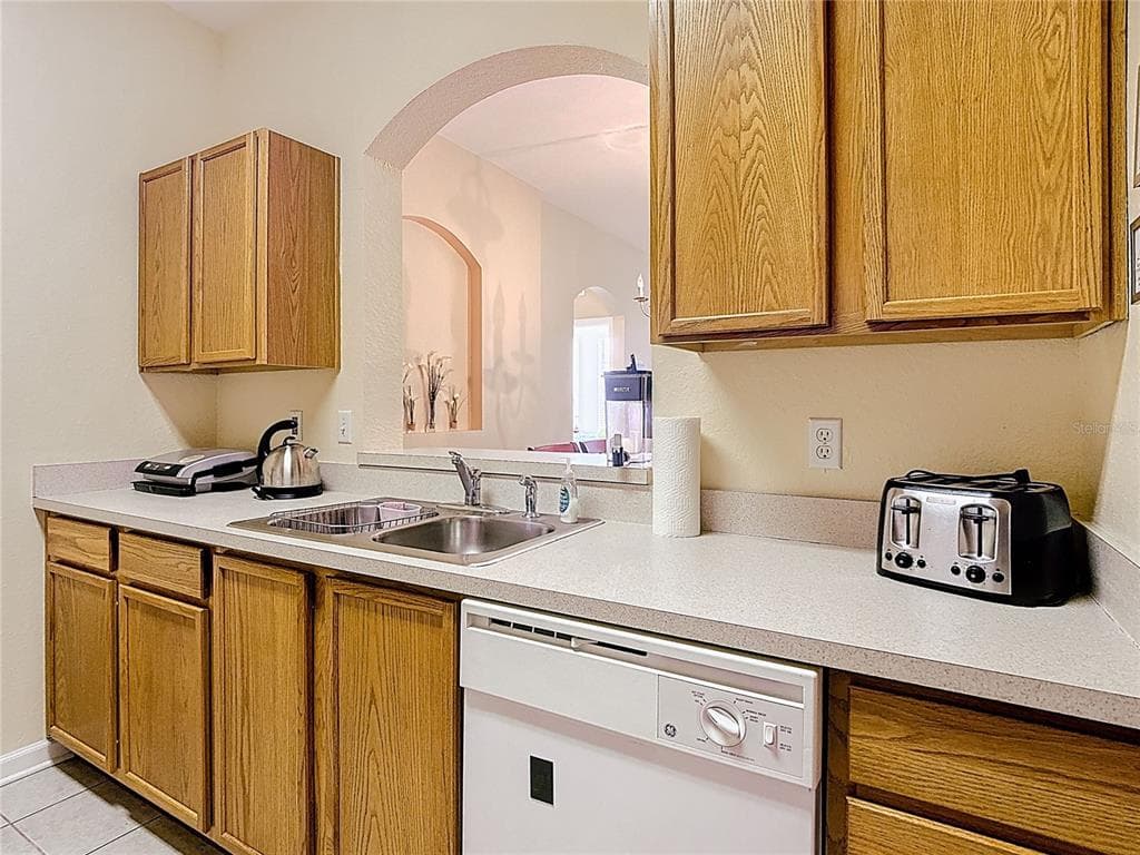 2781 ALMATON LOOP # 401, KISSIMMEE, FL 34747 — zdjęcie 5