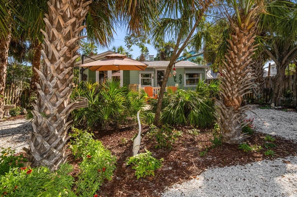 8403 W GULF BOULEVARD, TREASURE ISLAND, FL 33706