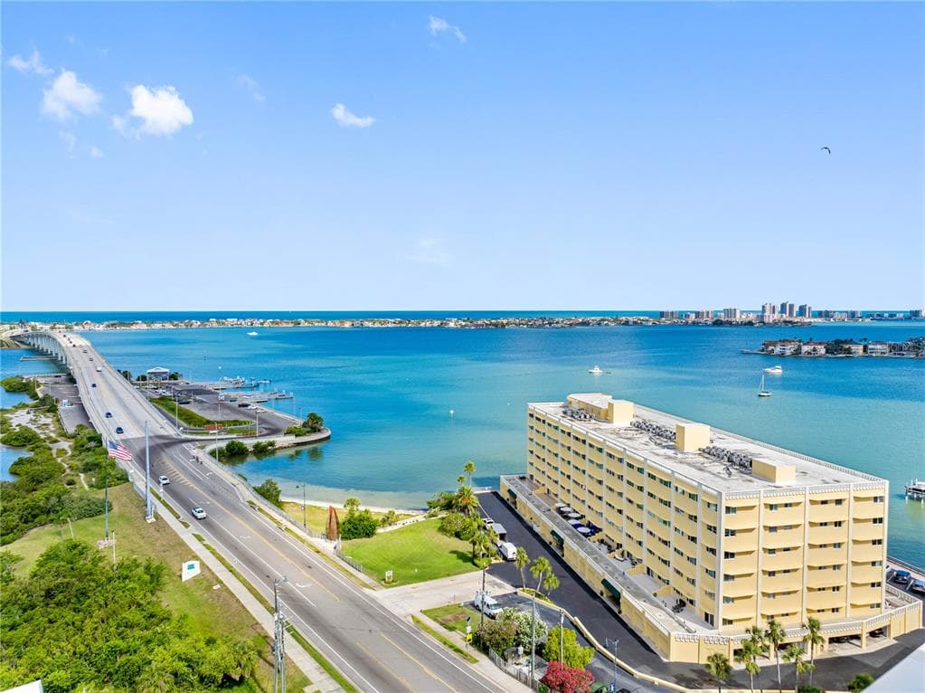 100 BLUFF VIEW DRIVE # 404C, BELLEAIR BLUFFS, FL 33770 — zdjęcie 2