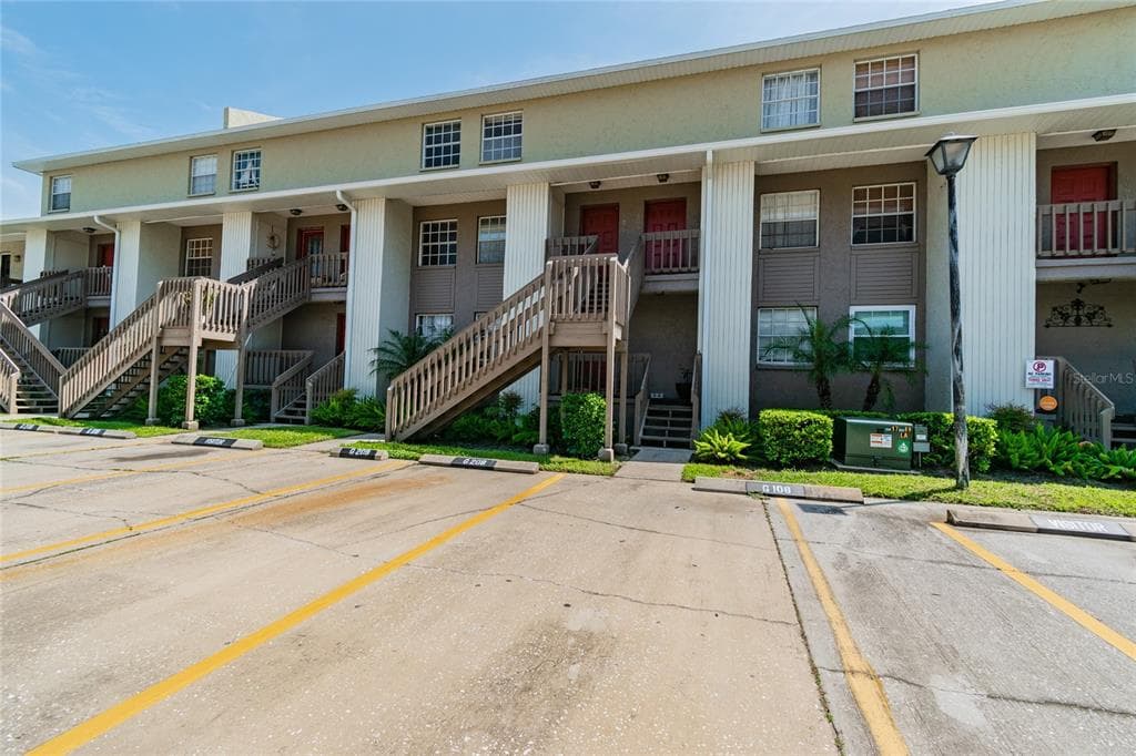 4875 W MCELROY AVENUE # G208, TAMPA, FL 33611 — zdjęcie 3
