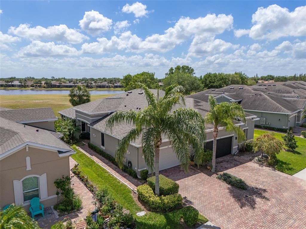 718 CHIPPER DRIVE, SUN CITY CENTER, FL 33573 — zdjęcie 2