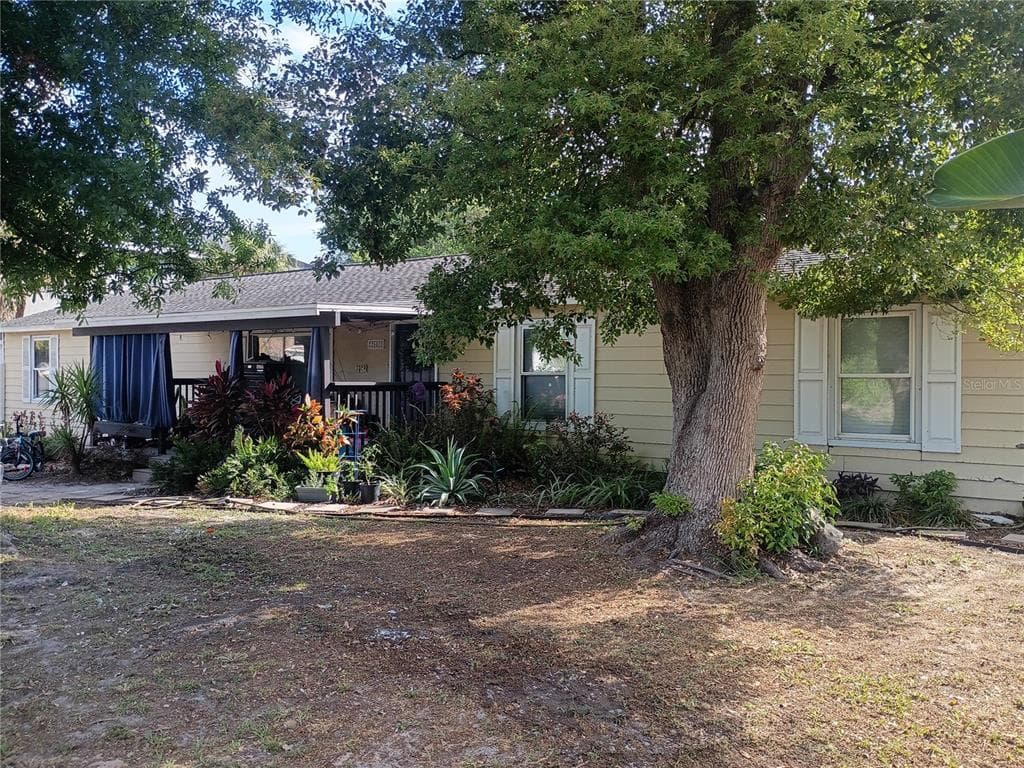 2601 MANATEE HARBOR DRIVE, RUSKIN, FL 33570