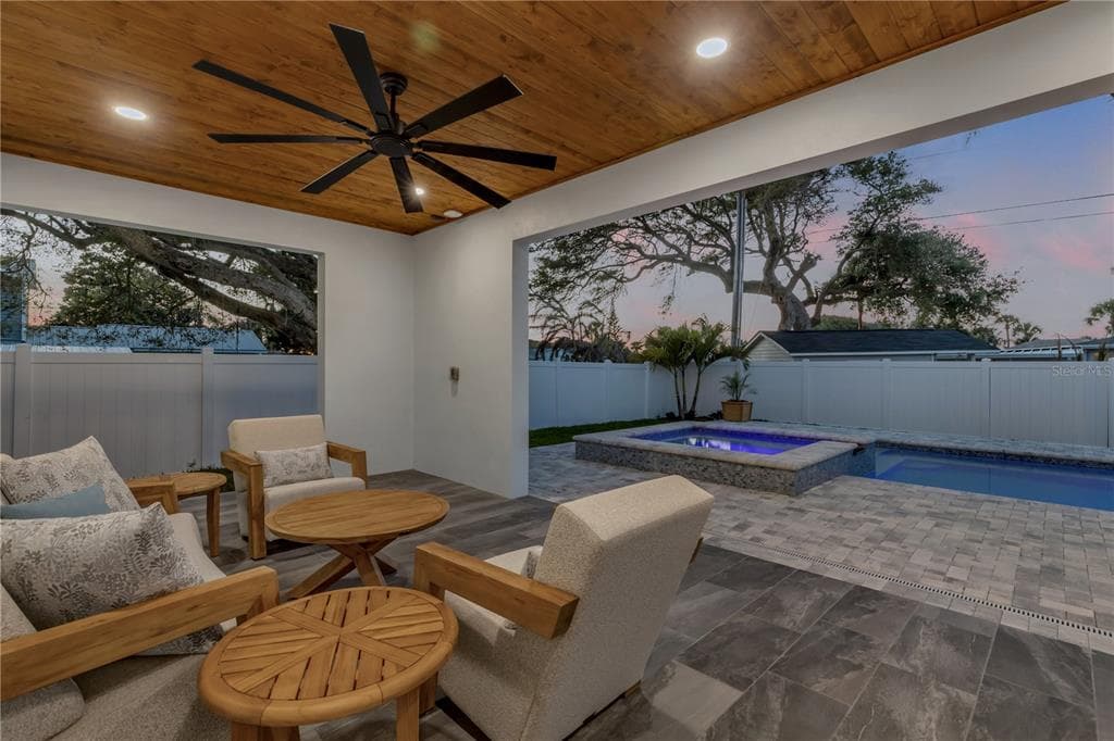 210 DUE EAST STREET, NEW SMYRNA BEACH, FL 32169 — zdjęcie 3