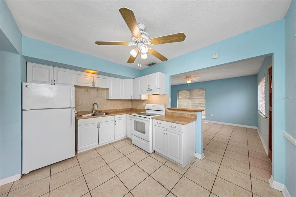 5326 BERKLEY ROAD, NEW PORT RICHEY, FL 34652 — zdjęcie 3
