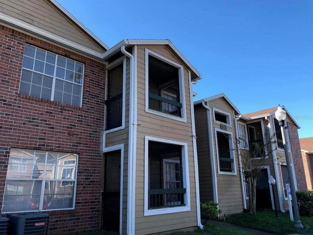 5540 DEVONBRIAR WAY # 203, ORLANDO, FL 32822