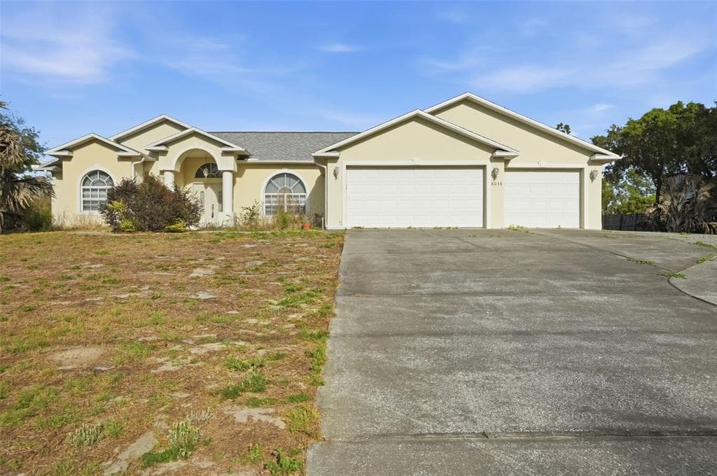 8038 MADRID ROAD, WEEKI WACHEE, FL 34613 — zdjęcie 2