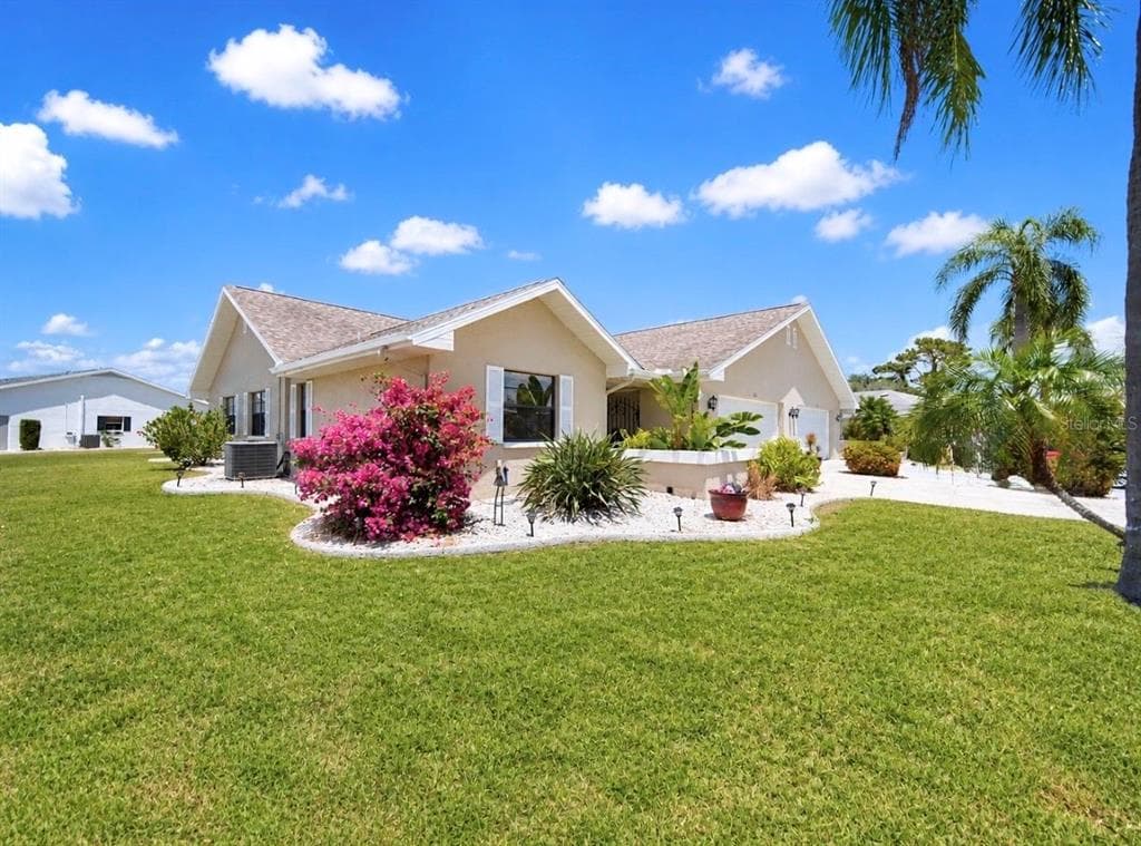 319 LINGER LANE, SUN CITY CENTER, FL 33573 — zdjęcie 3