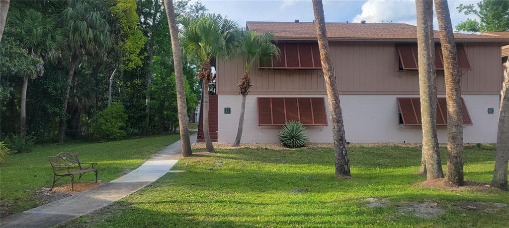 100 SWEETGUM WOODS COURT # 8D, DELTONA, FL 32725