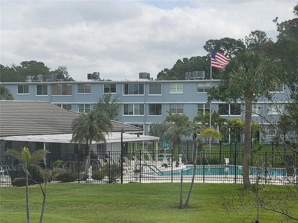 4715 BAY STREET NE # 225, ST PETERSBURG, FL 33703 — zdjęcie 3