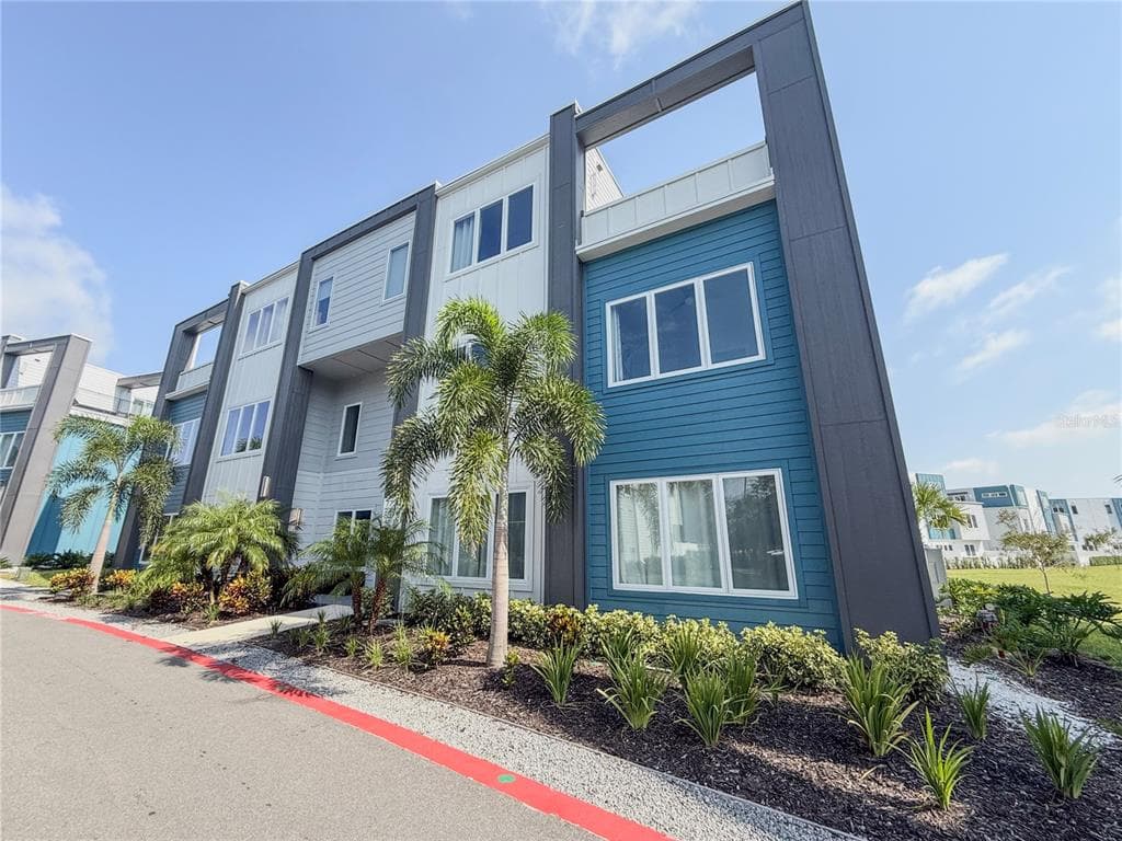 7770 SANDY RIDGE DRIVE # 231, REUNION, FL 34747