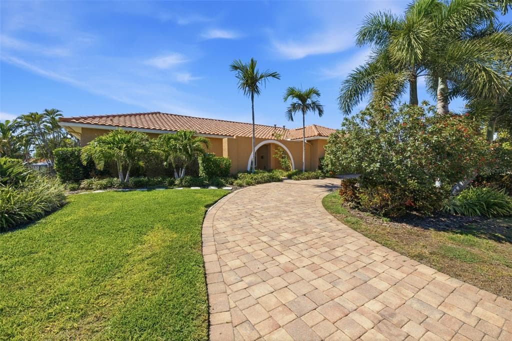 1997 HAWAII AVENUE NE, ST PETERSBURG, FL 33703 — zdjęcie 3