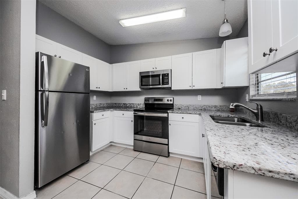 211 COBALT DRIVE, KISSIMMEE, FL 34758 — zdjęcie 5