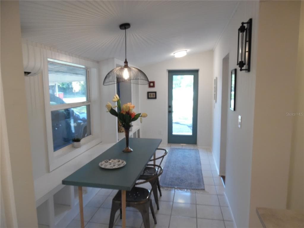 5487 70TH WAY N, ST PETERSBURG, FL 33709 — zdjęcie 4