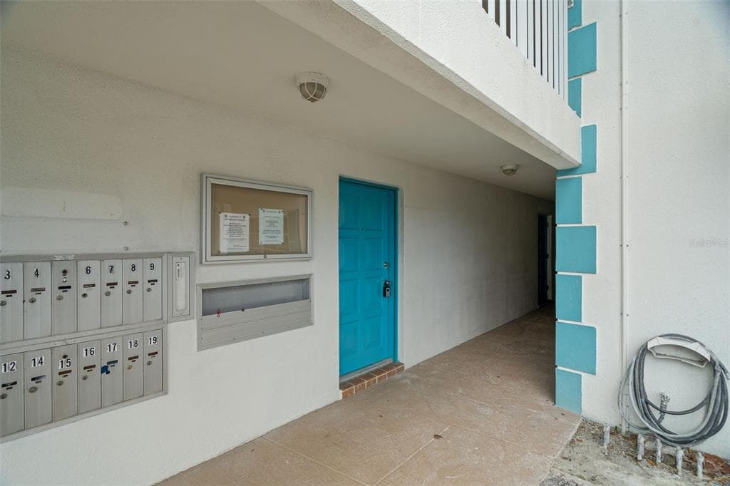 11655 3RD STREET E # 1, TREASURE ISLAND, FL 33706 — zdjęcie 5