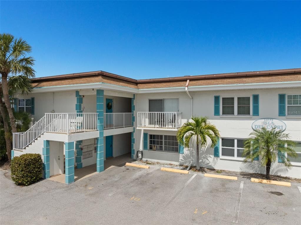 11655 3RD STREET E # 1, TREASURE ISLAND, FL 33706 — zdjęcie 4
