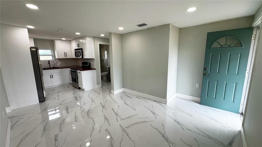 130 VIRGINIA COURT, ENGLEWOOD, FL 34223 — zdjęcie 5