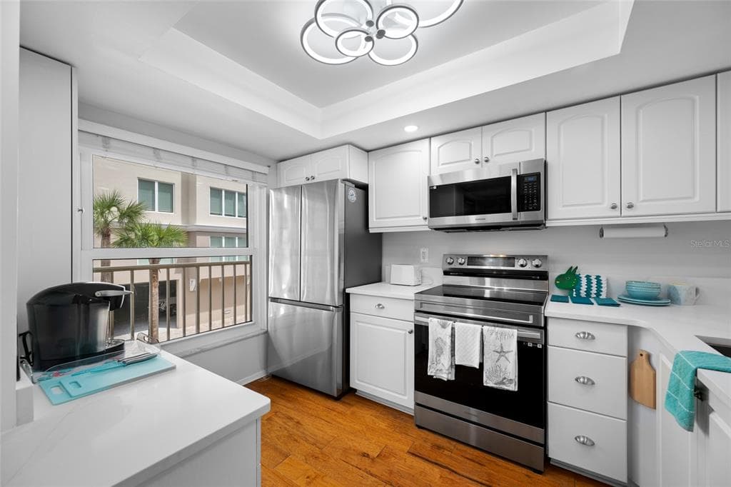 121 ISLAND WAY # 323, CLEARWATER BEACH, FL 33767 — zdjęcie 5
