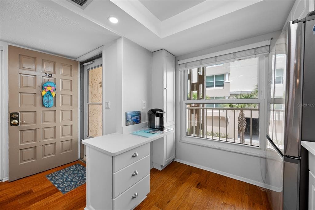 121 ISLAND WAY # 323, CLEARWATER BEACH, FL 33767 — zdjęcie 4