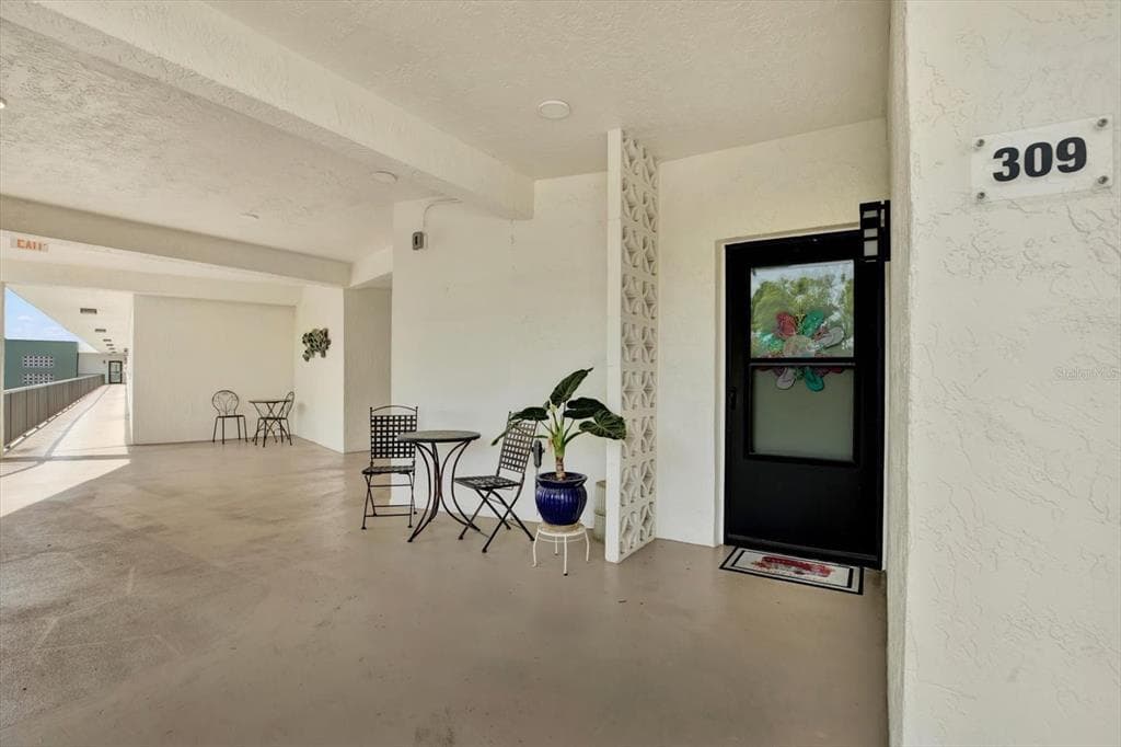 5980 TERRACE PARK DRIVE N # 309, ST PETERSBURG, FL 33709 — zdjęcie 2